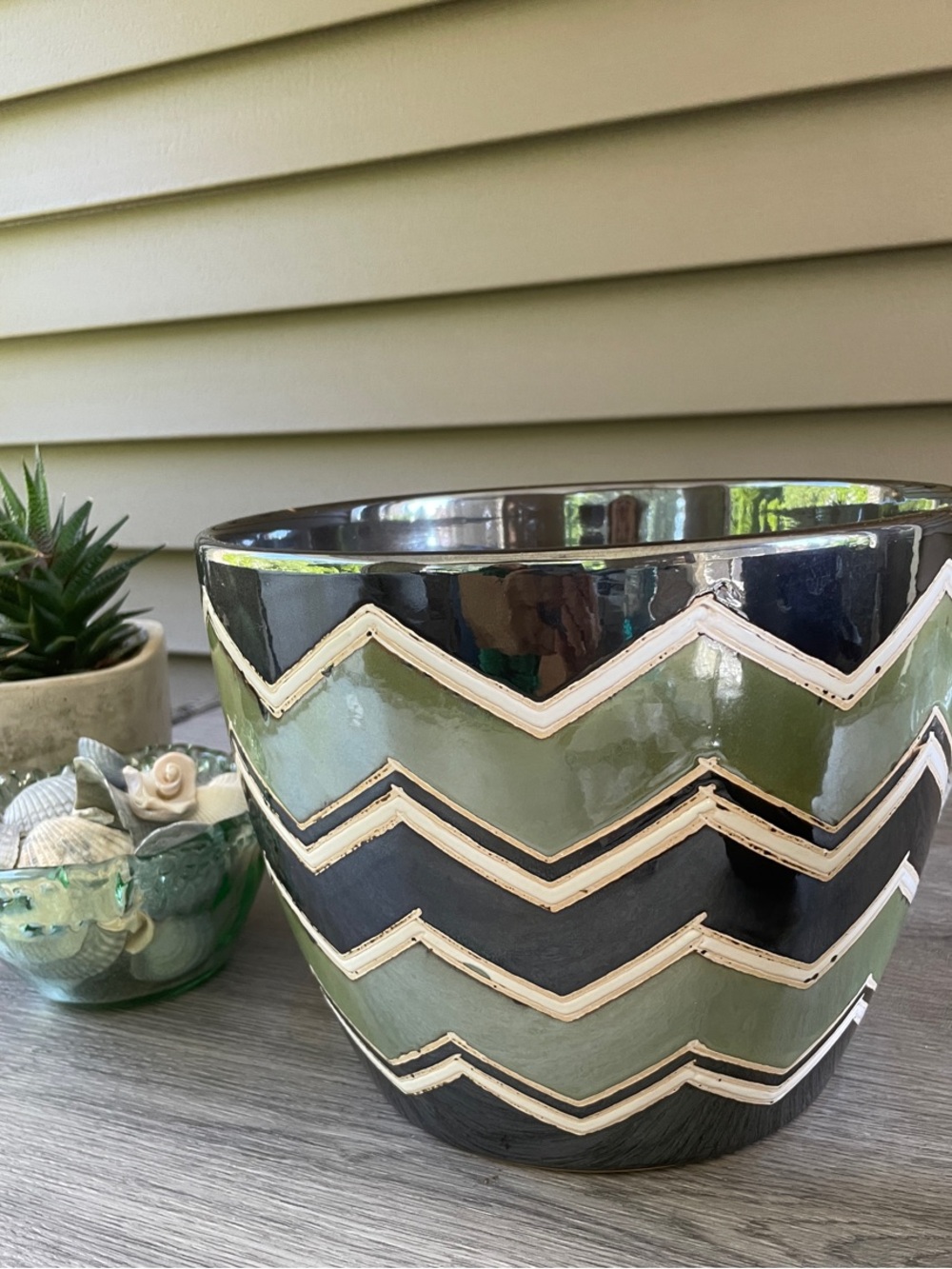 Green & Black Chevron Ceramic Planter - Decorative Home Accent - Picture 4 of 10